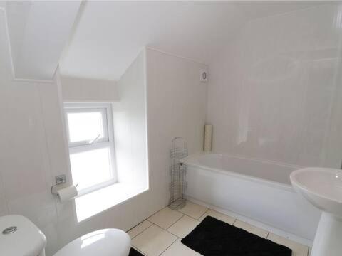 Ty Rhos, Farm Stay, Sleeps 4, Rhoshirwaun 2 Miles From Aberdaron Dış mekan fotoğraf